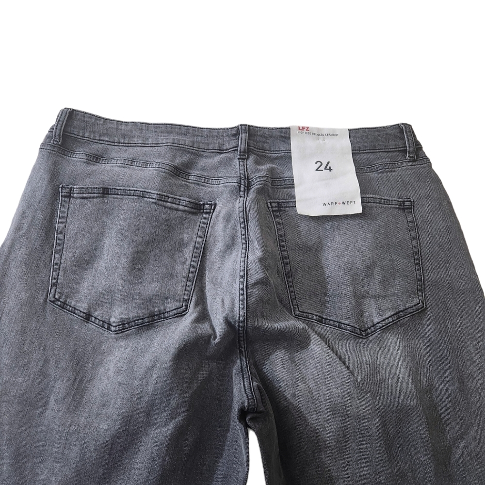 Warp + Weft LFZ High Rise Relaxed Straight Grey Plus Size 24 Jeans Cropped